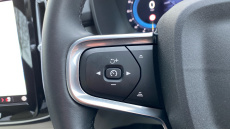 Volvo XC40 2.0 B4P Ultra Dark 5dr Auto Petrol Estate